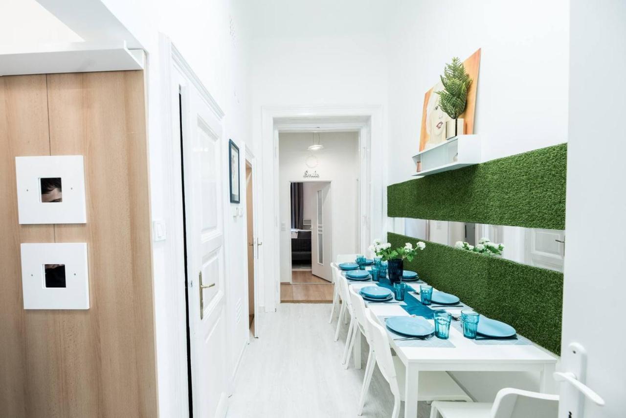 Cosy And Central Apartment With 4 Bedrooms And A/C Budapest Ngoại thất bức ảnh